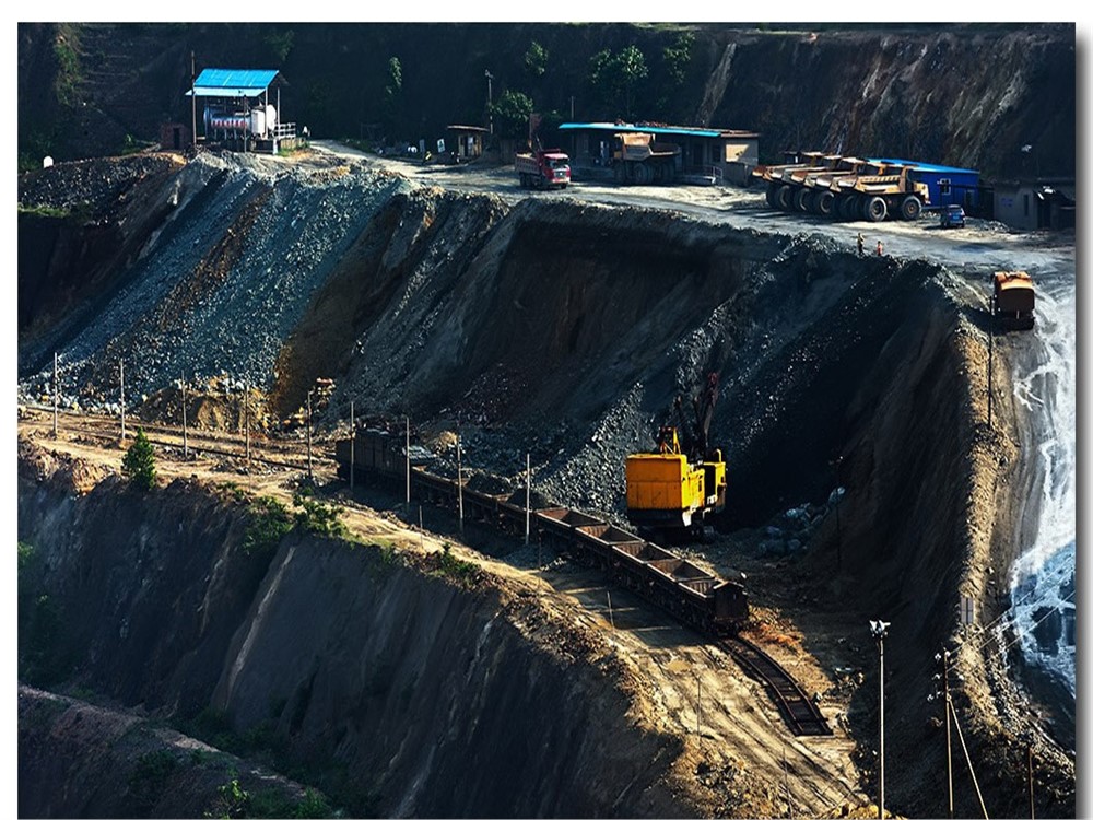 Mining plant descaling and anti-scaling