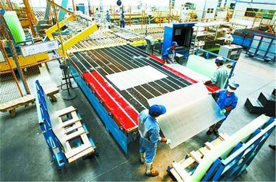 Glass factory descaling and anti-scaling